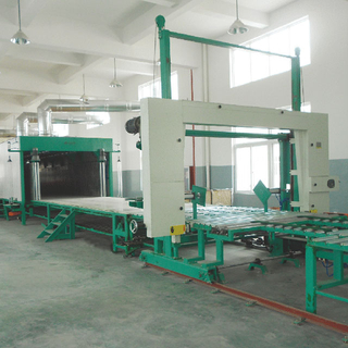 XLF-2400 Machine à mousser horizontalement automatique en continu