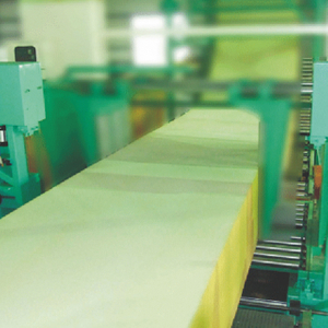 Machine de coupe de mousse XXB-2300